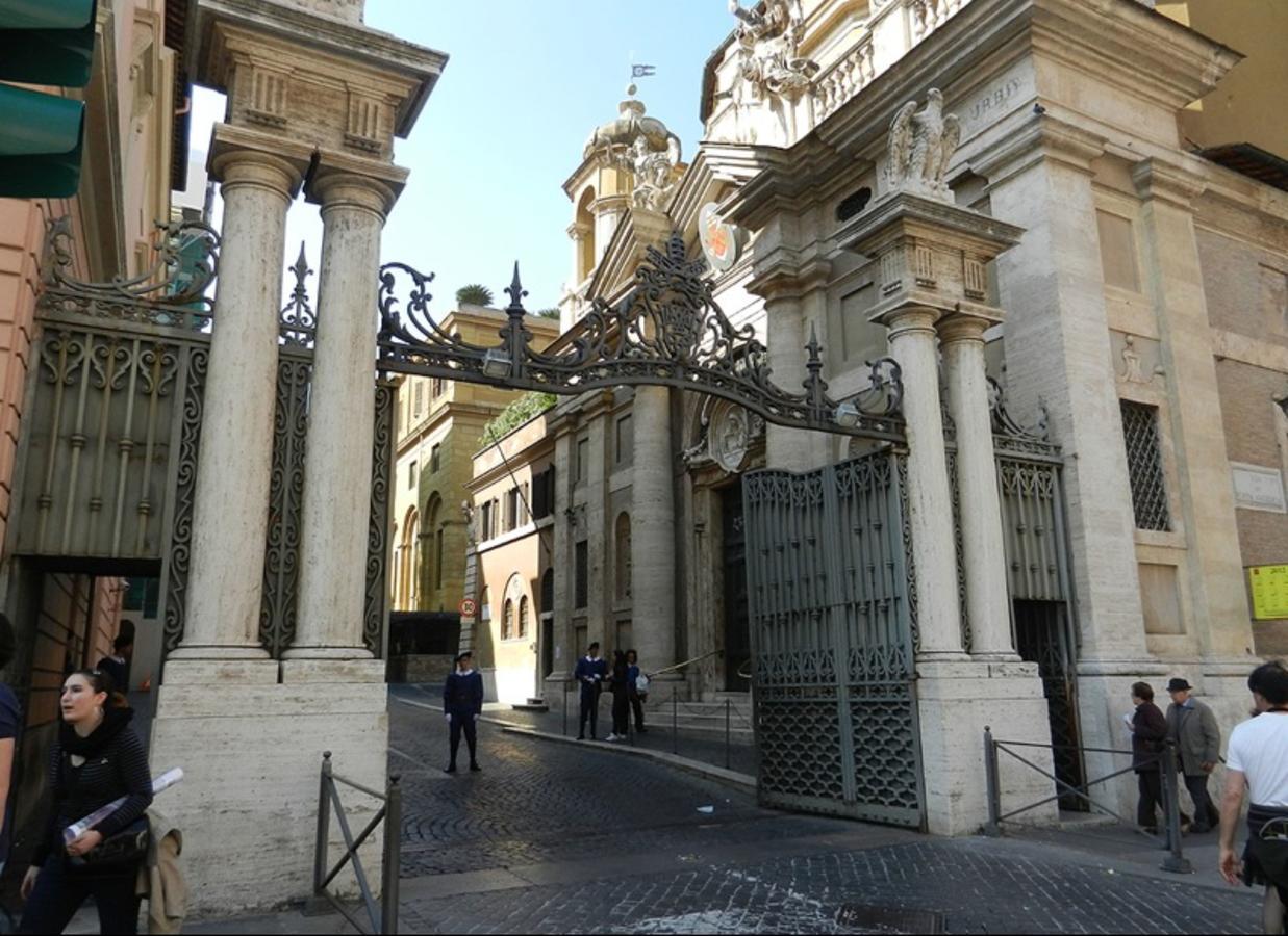 My Bed Vatican Museum Rome Buitenkant foto